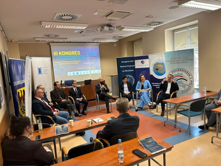 Dolnośląskie Forum Samorządów Zawodów Zaufania Publicznego